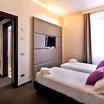 Hotel Th - Cenacolo Assisi
