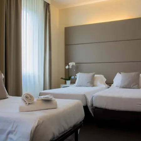 Hotel Th - Cenacolo 4*