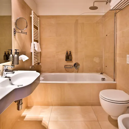 Th - Cenacolo Hotell Assisi