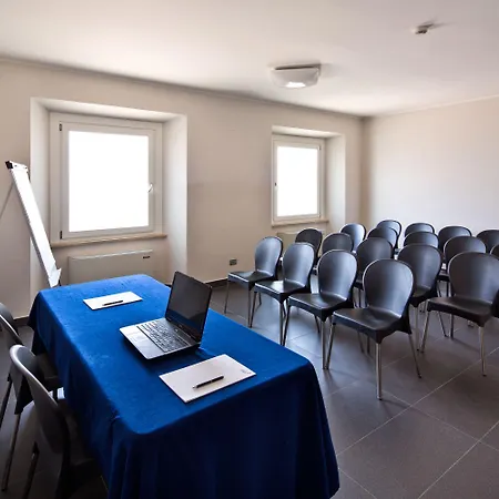 Hotel Th - Cenacolo 4*