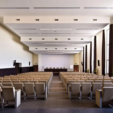 Th - Cenacolo Otel