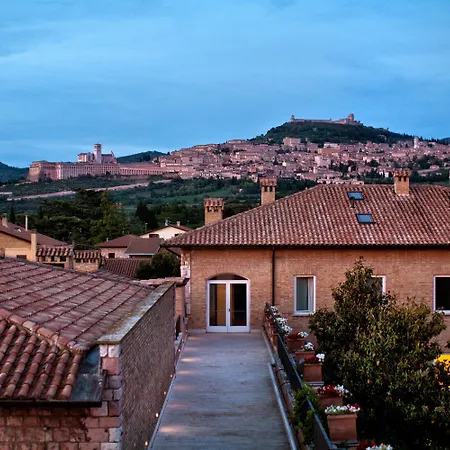 Th - Cenacolo 4* Assisi