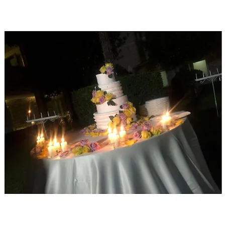 Hotel Th - Cenacolo 4*