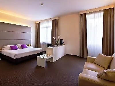 Th - Cenacolo Hotel 4*