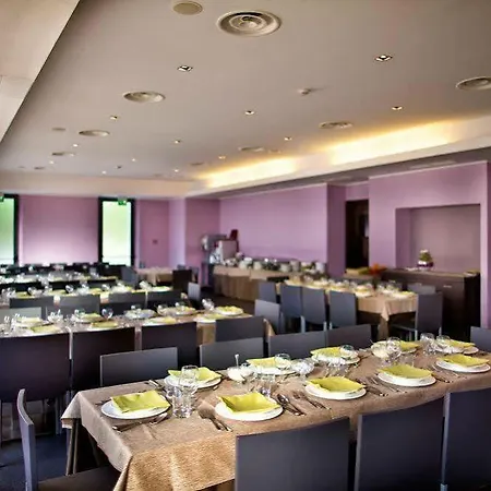 Th - Cenacolo Ξενοδοχείο 4*