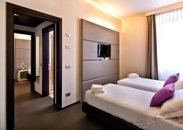 Th - Cenacolo Otel Assisi