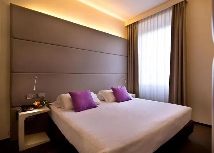 Otel Th - Cenacolo Assisi