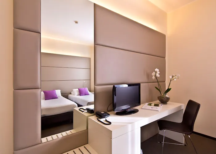 Th - Cenacolo Hotel 4*