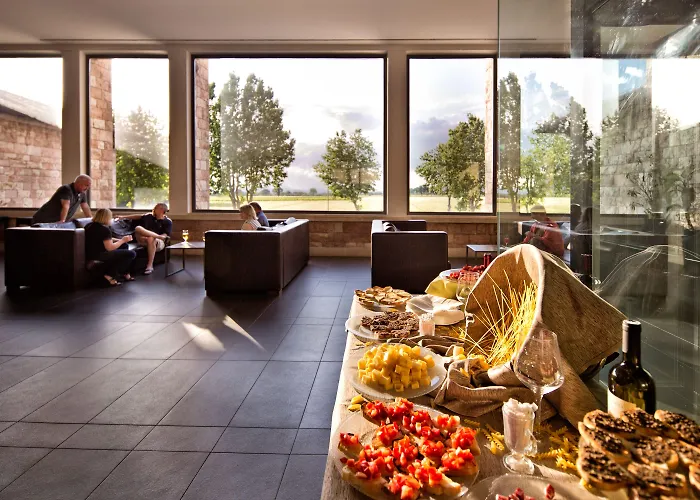 Th - Cenacolo Hotel 4*